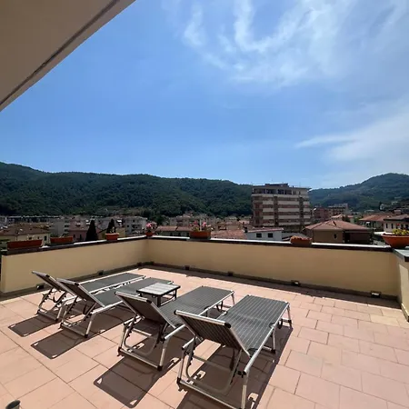 Apartment La Terrazza Di Paola Unita 2 *